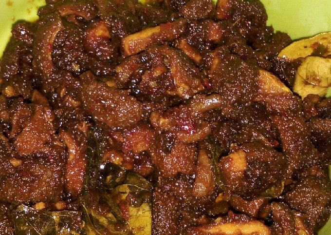 Babat gongso makanan enak rasanya muantap sekali andalan rakyat